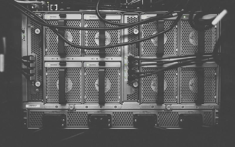 Data center server racks for cloud and VMware specialty work